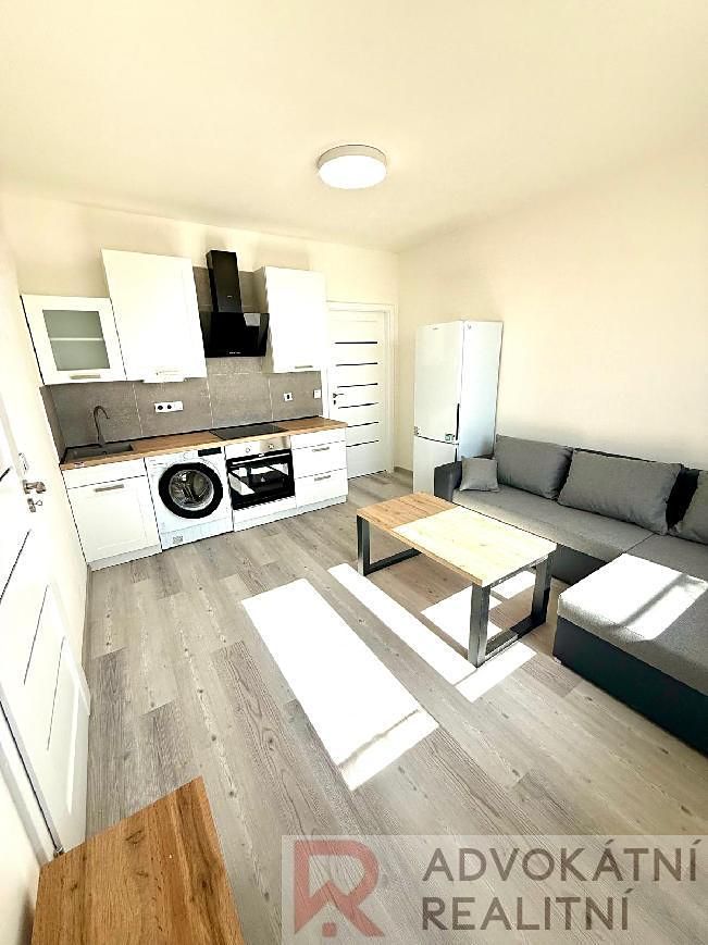 Pronájem bytu 2+kk 36 m²