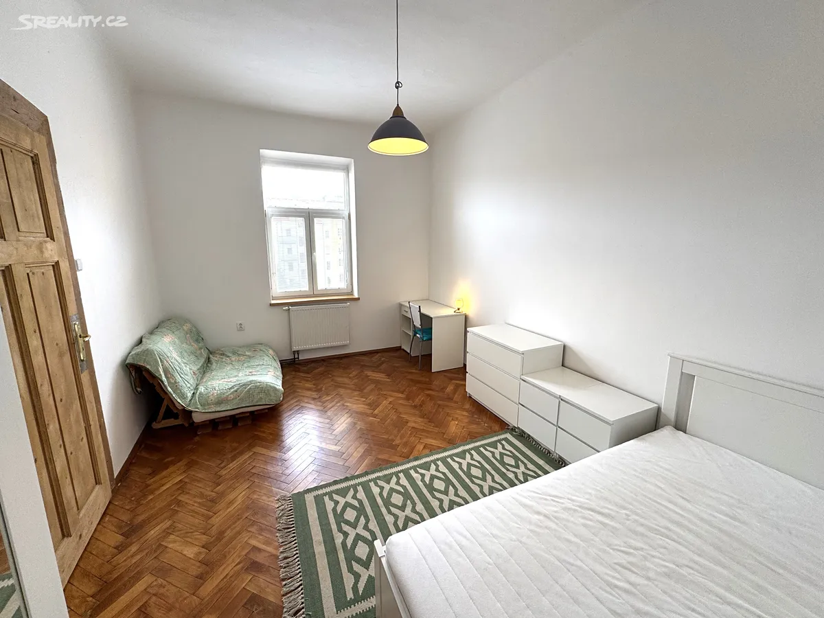 Pronájem bytu 2+kk 48 m² – pohled 4