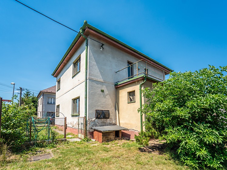 Prodej domu, 250 m² (2 z 8)