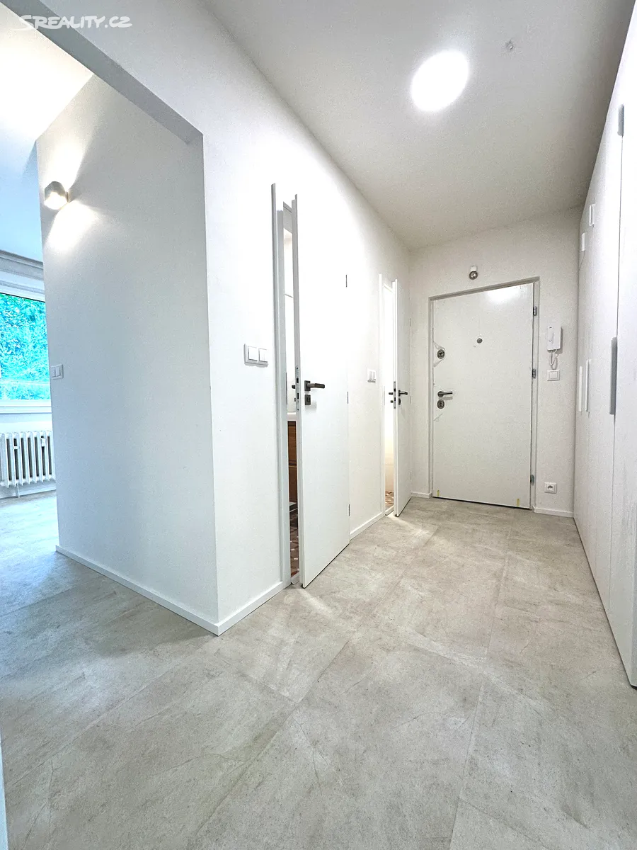 Pronájem bytu 3+1 71 m² – pohled 5