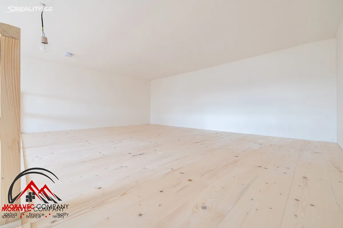 Pronájem bytu 2+kk 51 m² – další