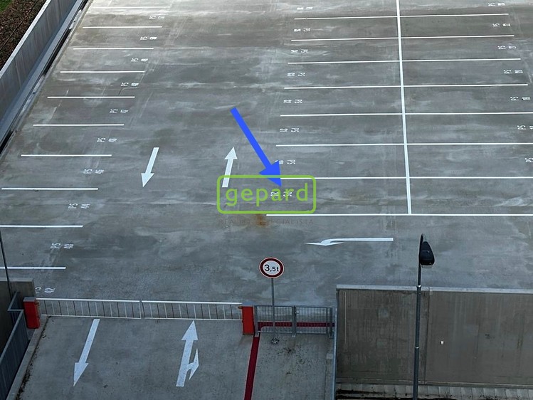 Pronájem nemovitosti, 13 m² (2 z 3)