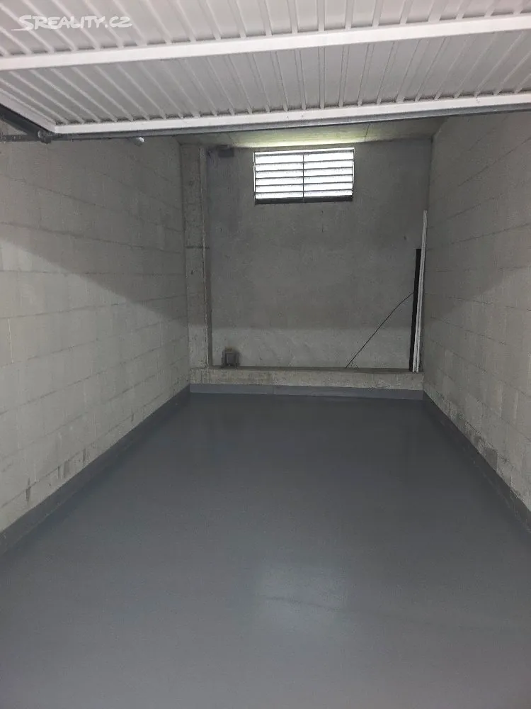 Pronájem garáže 18 m², Liberec