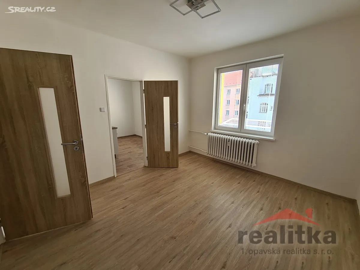 Pronájem bytu 2+1 56 m² – pohled 3