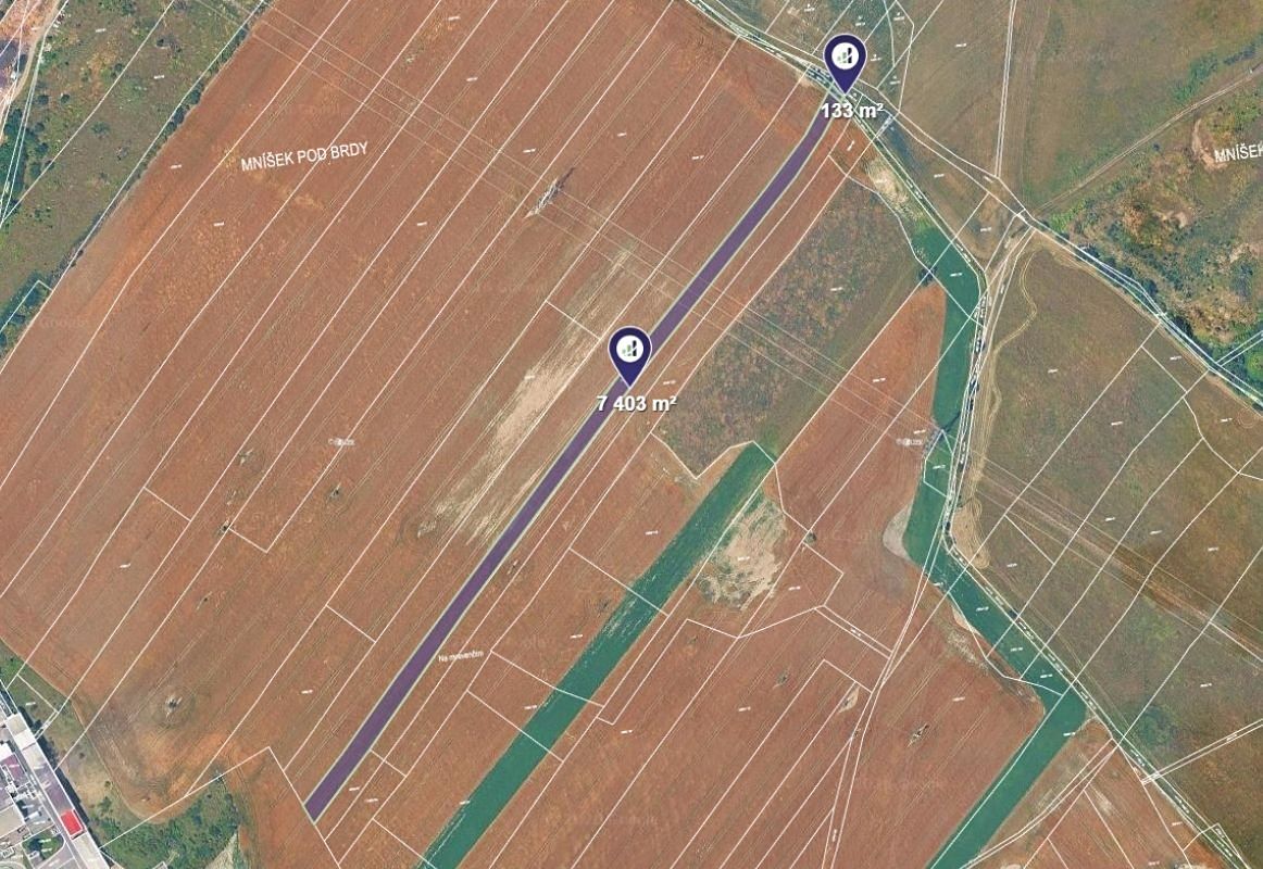 Prodej pole 7536 m²