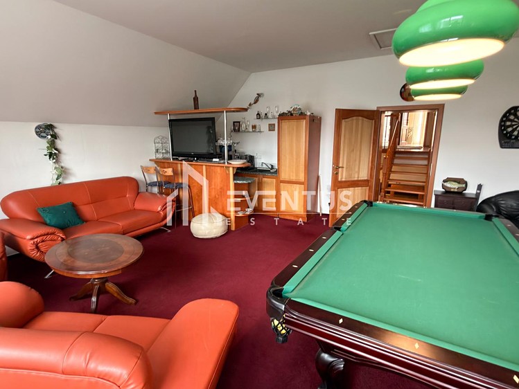 Будинок на продаж, 300 м² (11 з 36)