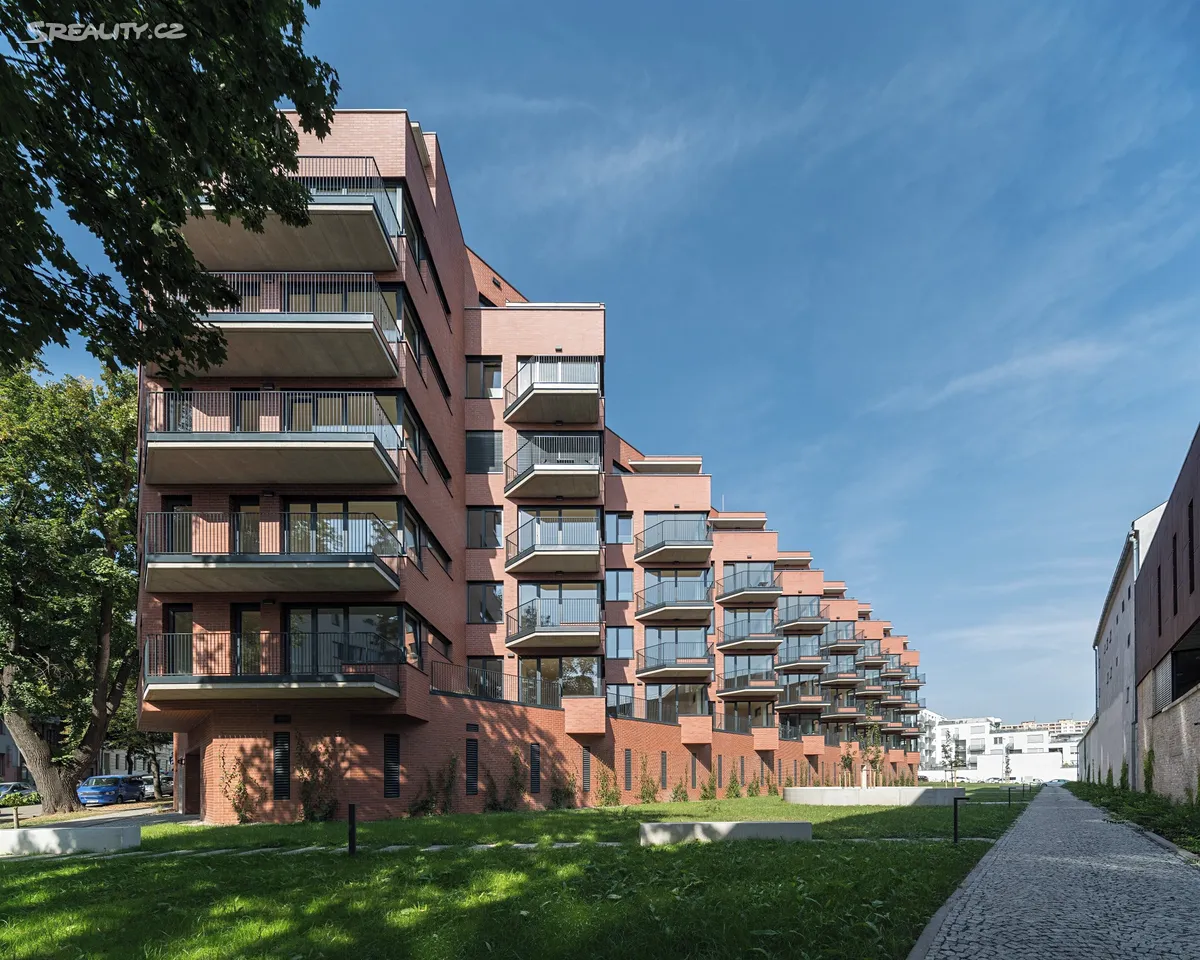 Prodej garážového stání 13 m², Brno