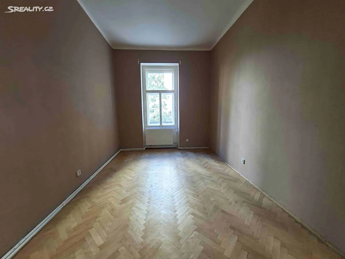 Pronájem bytu 3+1 90 m² – pohled 5