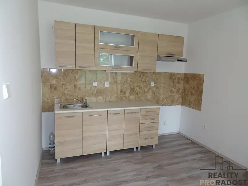 Prodej rodinného domu 78 m², pozemek 275 m², Újezd u Přelouče – náhled fotky 2