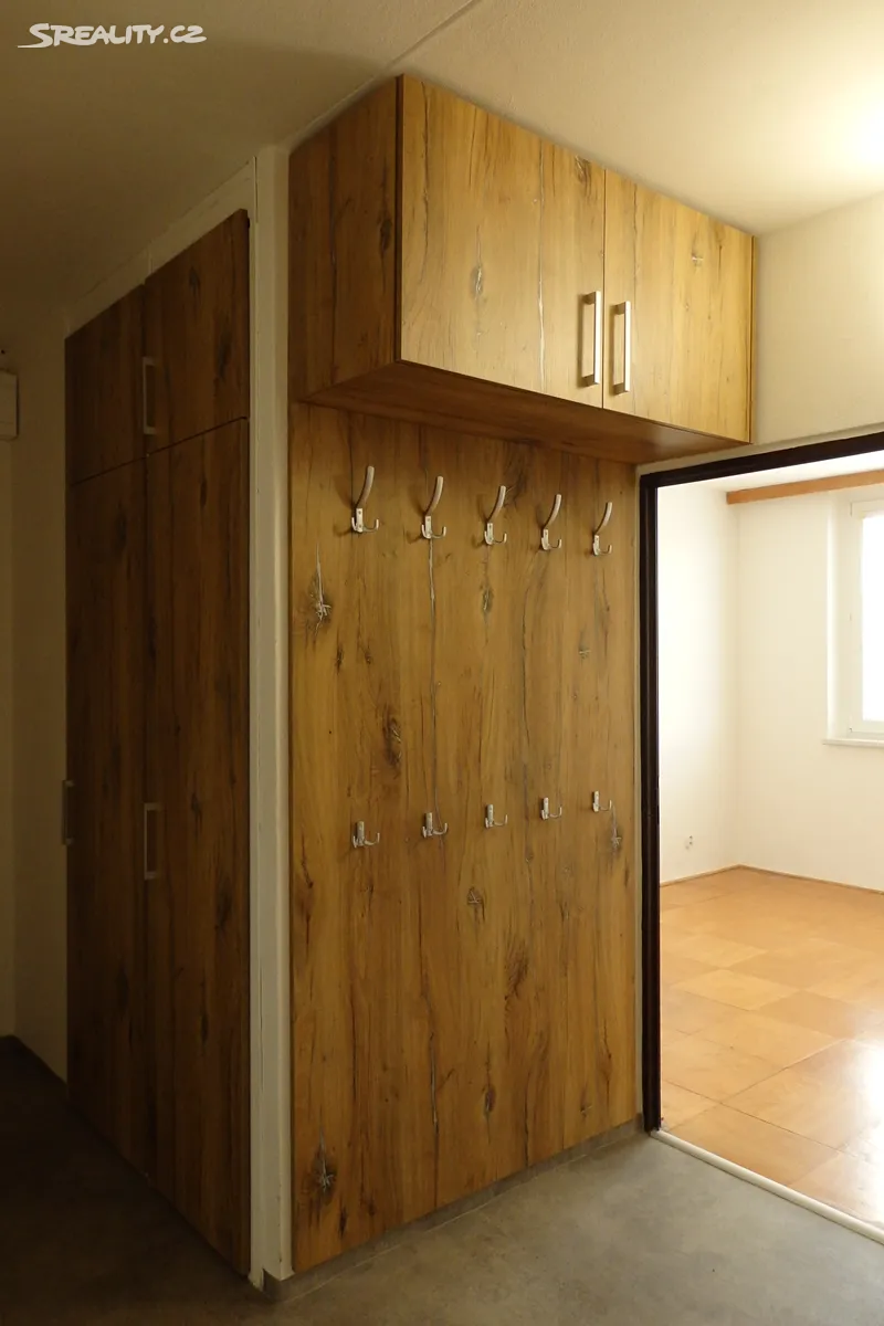 Pronájem bytu 3+1 76 m² – pohled 5
