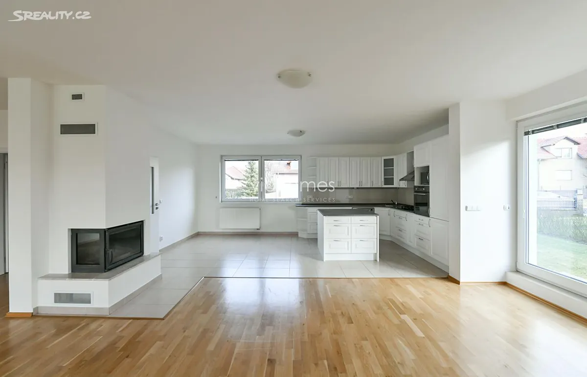 Pronájem vily 285 m², pozemek 1177 m², Průhonice