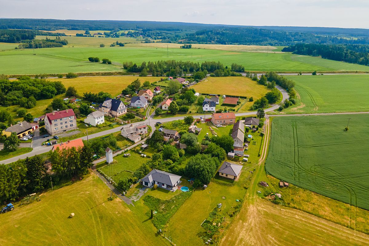 Prodej stavebního pozemku 2227 m² – fotografie 3