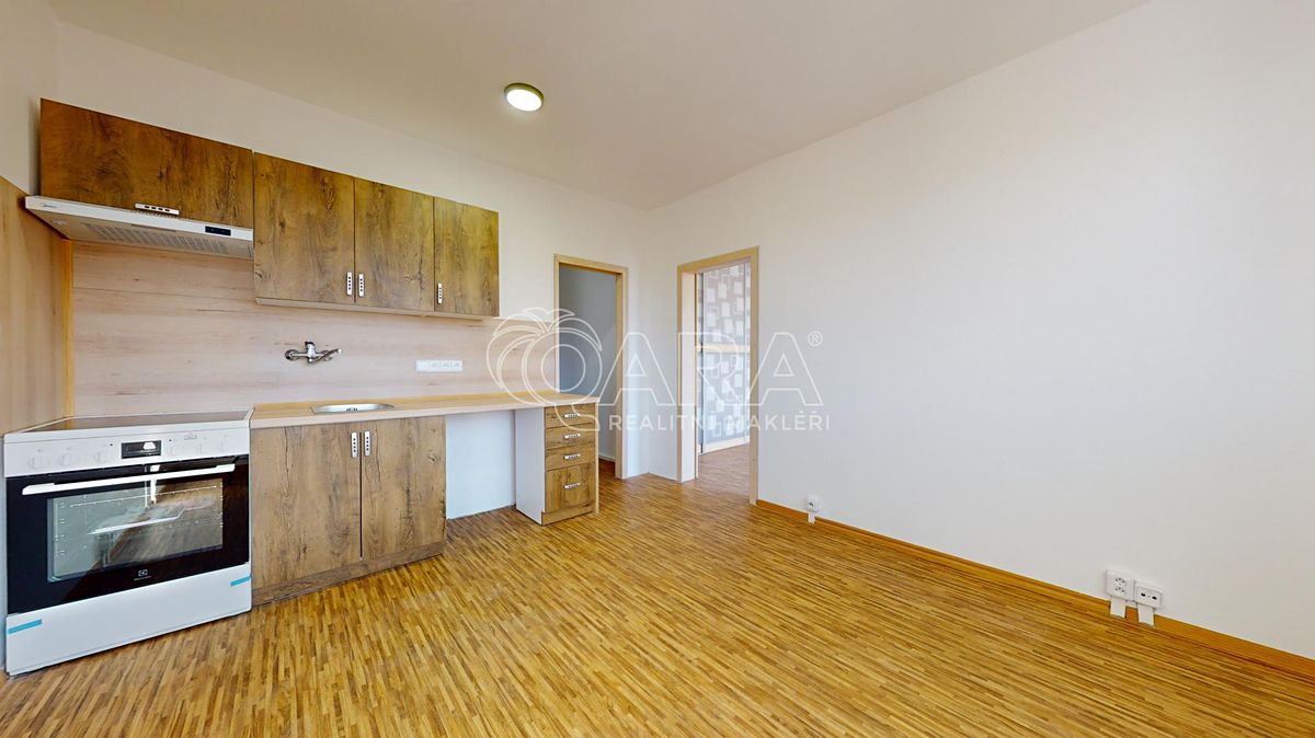 Pronájem bytu 2+kk 37 m²