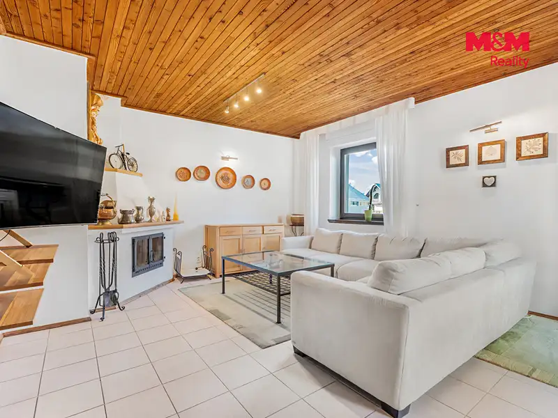 Prodej ubytovacího zařízení 239 m², Harrachov – náhled fotky 2