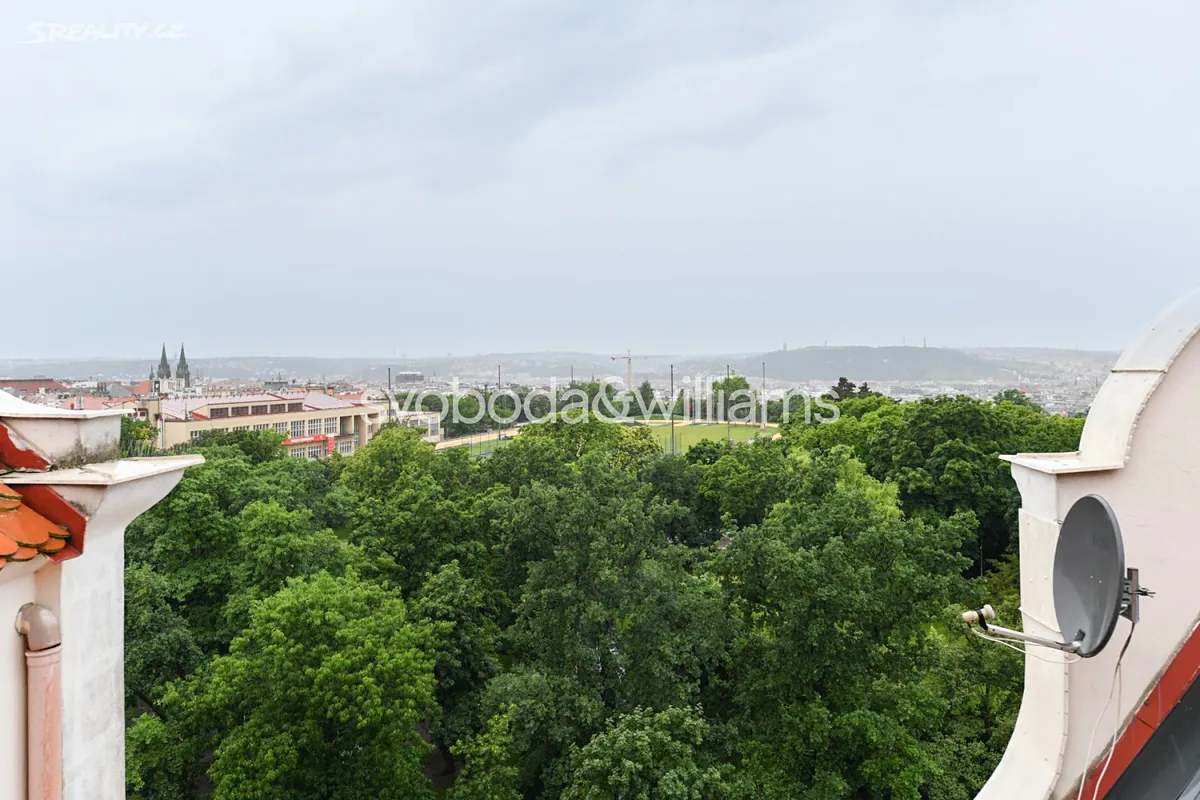 Pronájem bytu 4+kk 109 m² – další