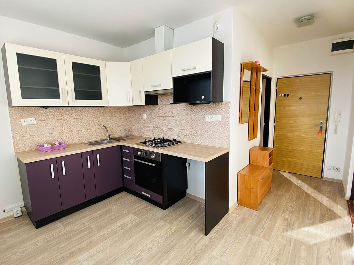 Pronájem bytu 1+1 32 m²