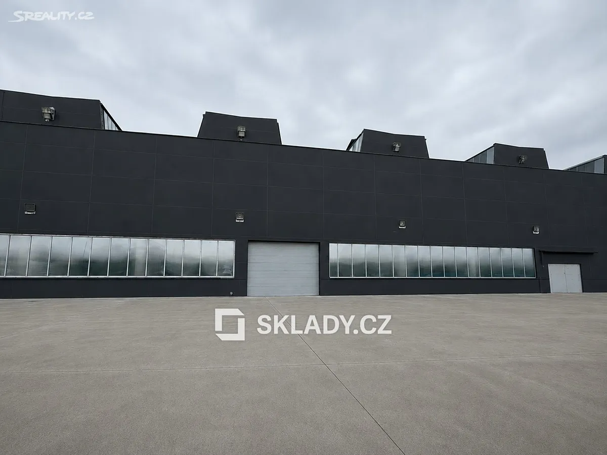 Pronájem skladového prostoru 2000 m², Veselí nad Moravou