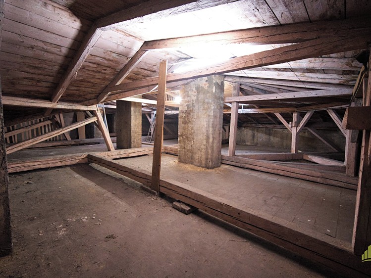 Комерційне приміщення на продаж, 1 653 м² (8 з 20)