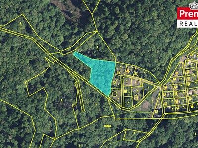 Prodej  pozemku 3 927 m²