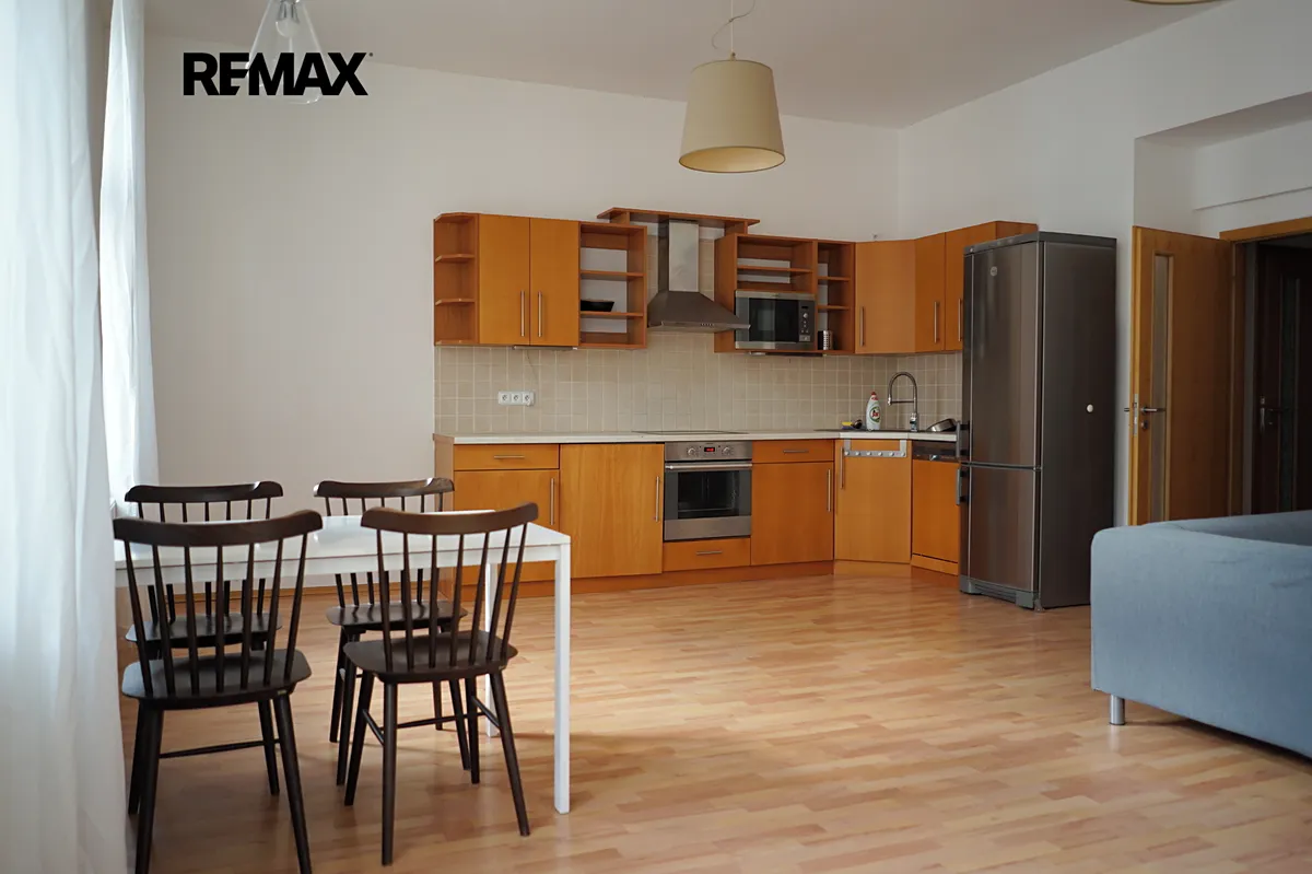 Pronájem bytu 2+kk 56 m²
