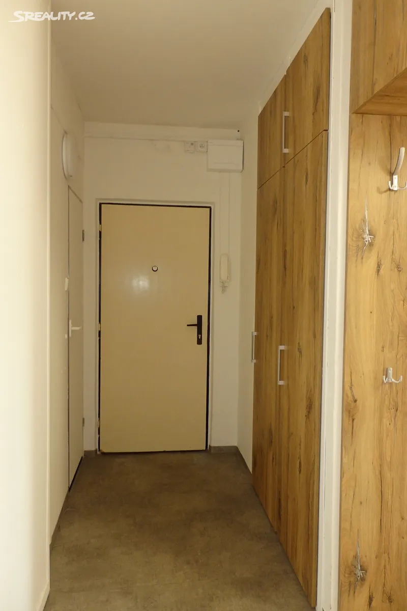 Pronájem bytu 3+1 76 m² – pohled 4