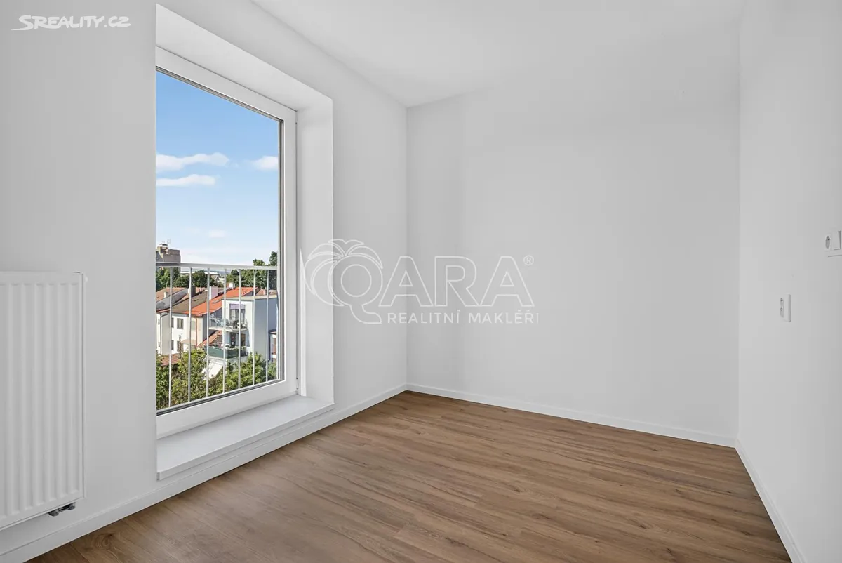 Prodej bytu 3+kk 74 m² – pohled 5