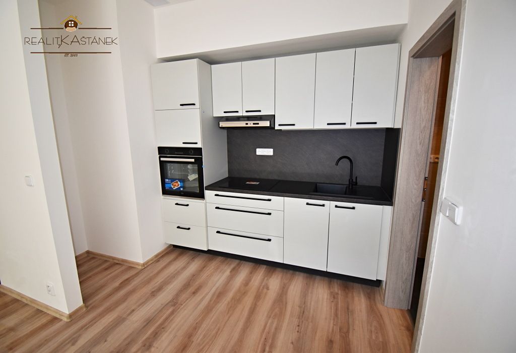 Pronájem bytu 2+kk 55 m²