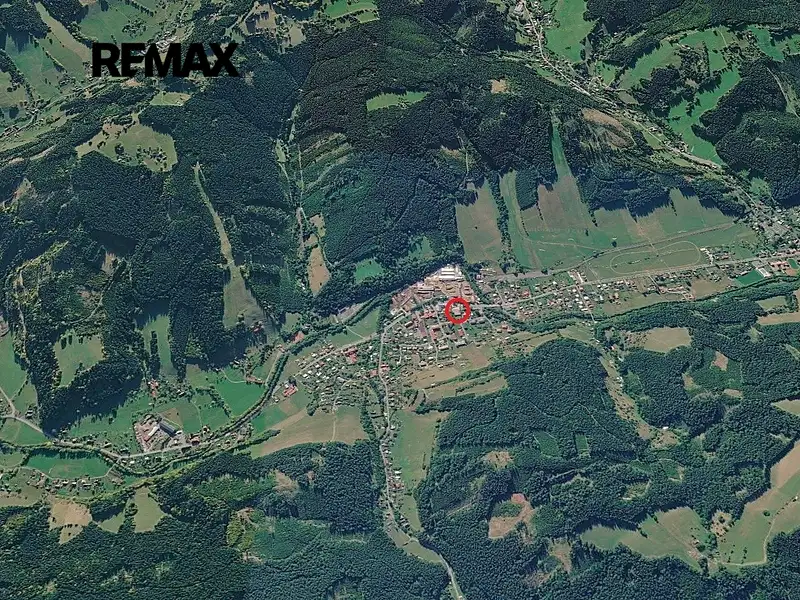 Prodej komerčního pozemku 2837 m², Velké Karlovice – náhled fotky 2