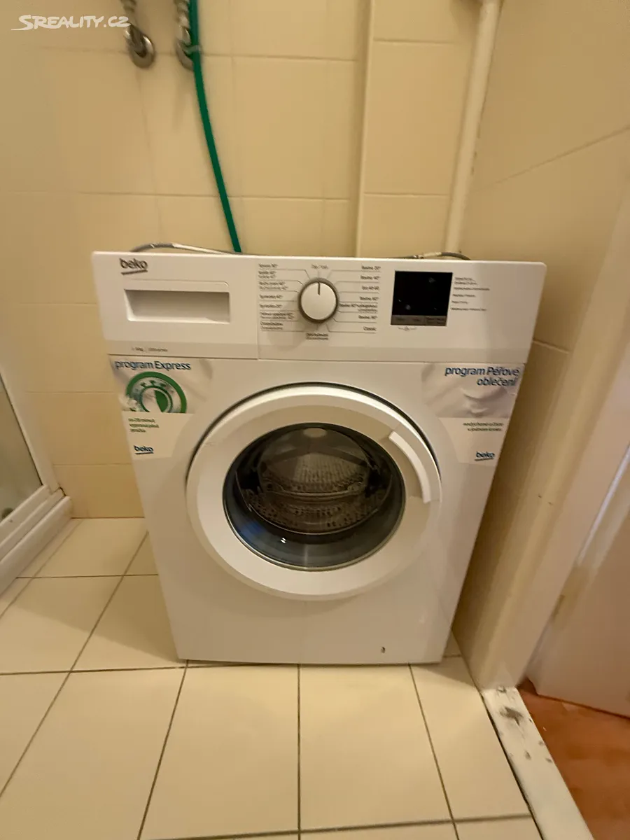 Pronájem bytu 1+kk 30 m² – další