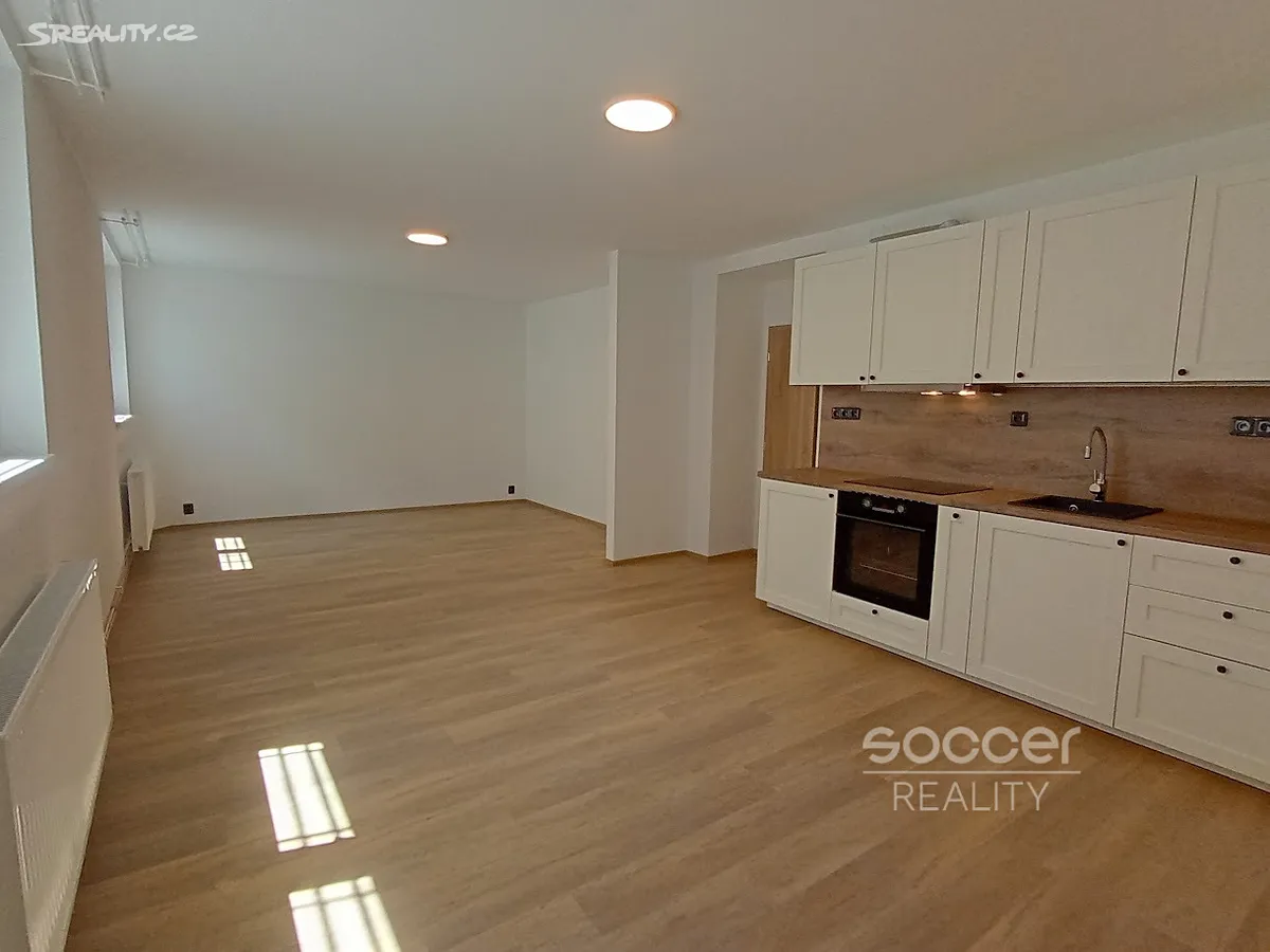 Pronájem bytu 2+kk 71 m², Praha