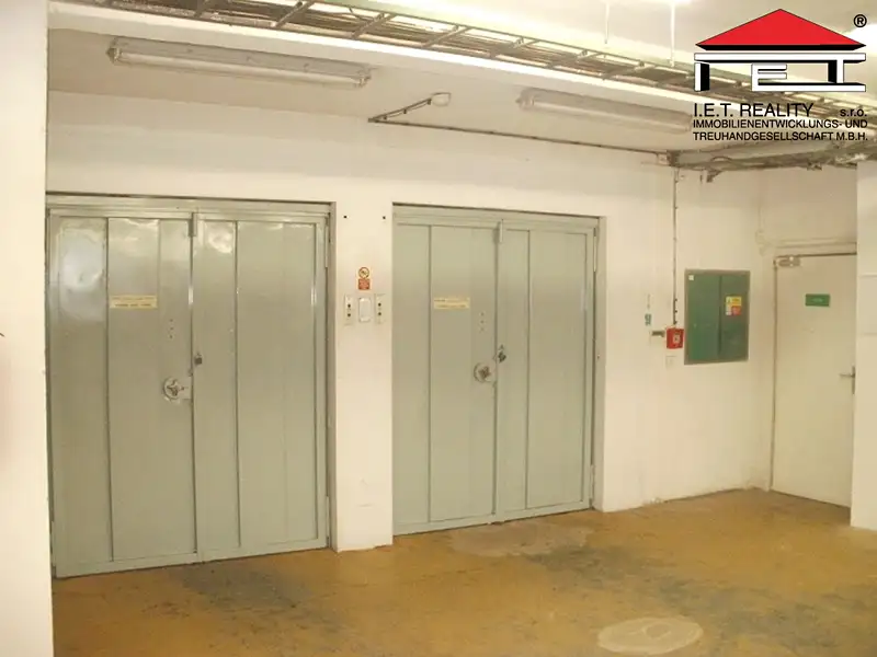 Pronájem skladového prostoru 456 m², Praha – náhled fotky 3
