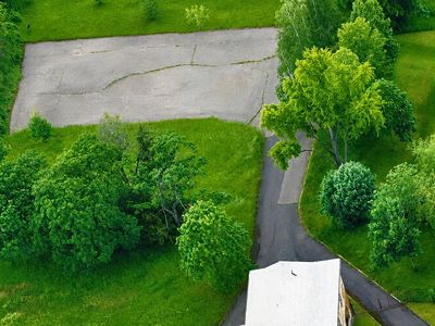 Pronájem komerčního pozemku 1400 m²