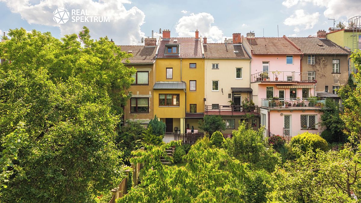 Prodej rodinného domu 200 m², pozemek 186 m² – fotografie 4