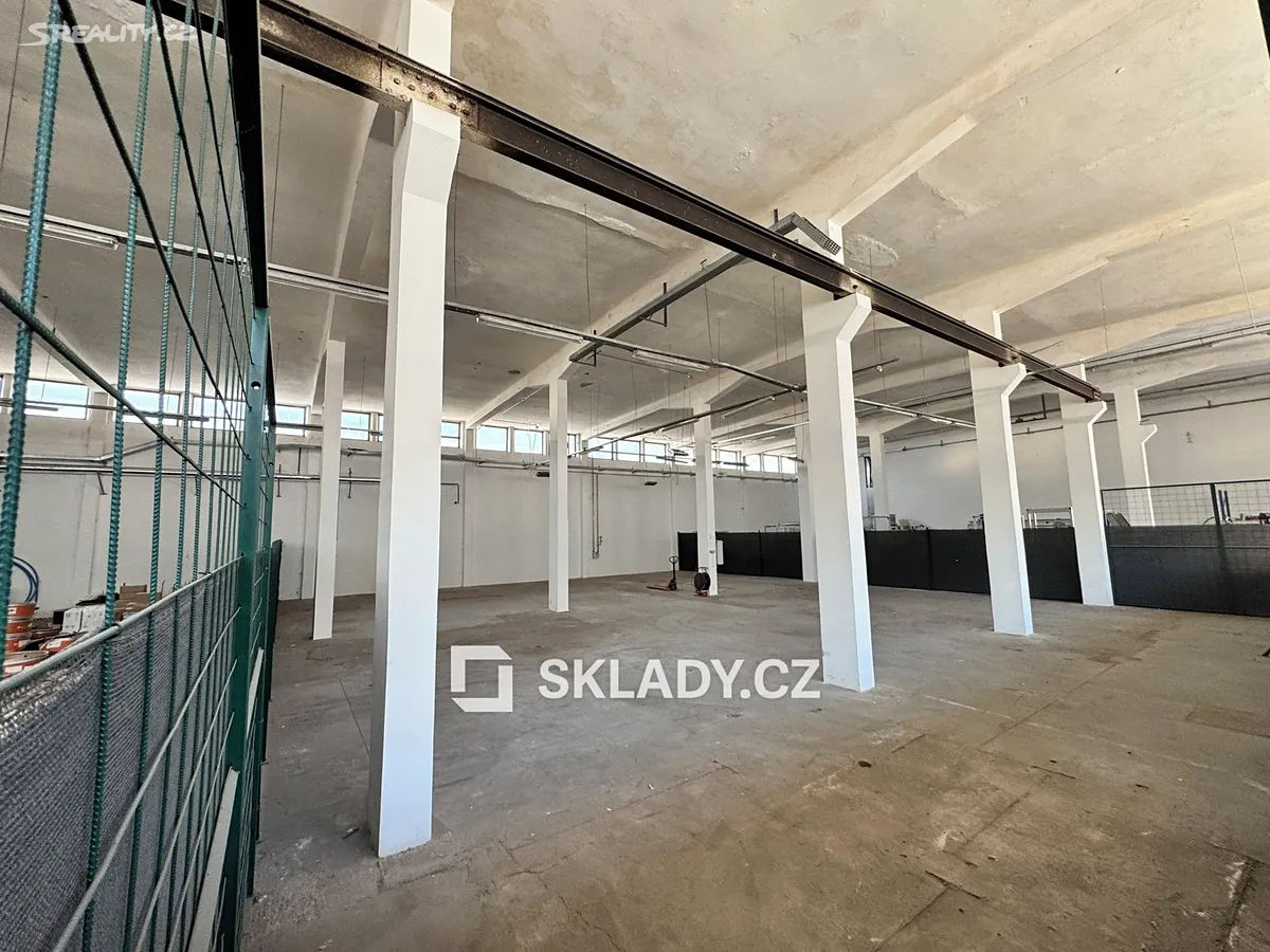 Pronájem skladového prostoru 400 m² – pohled 4