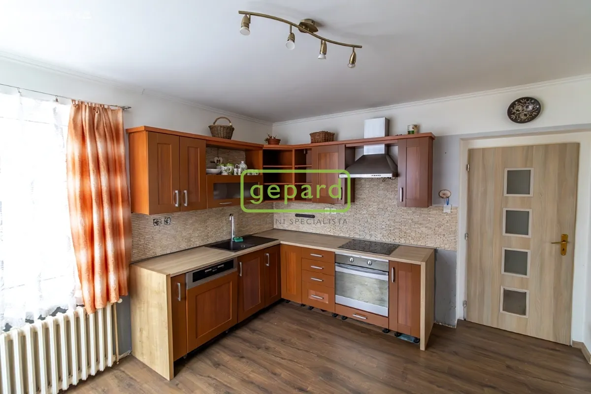 Prodej rodinného domu 90 m², pozemek 2502 m², Česká Lípa