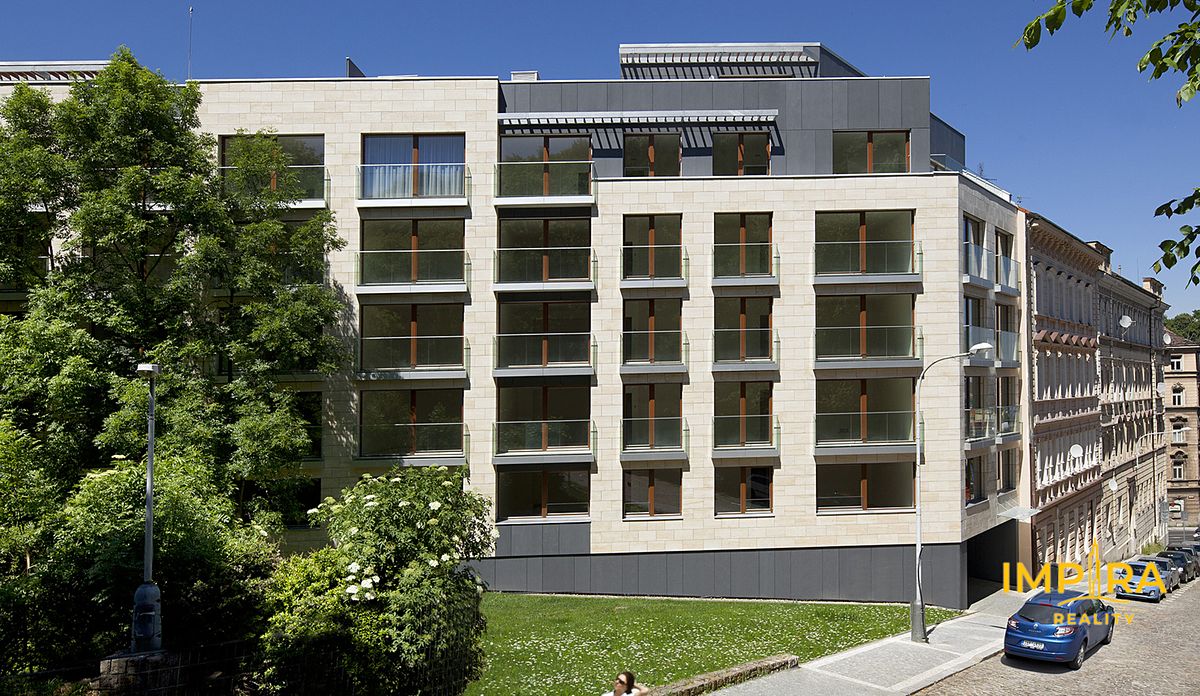 Pronájem bytu 3+kk 79 m²