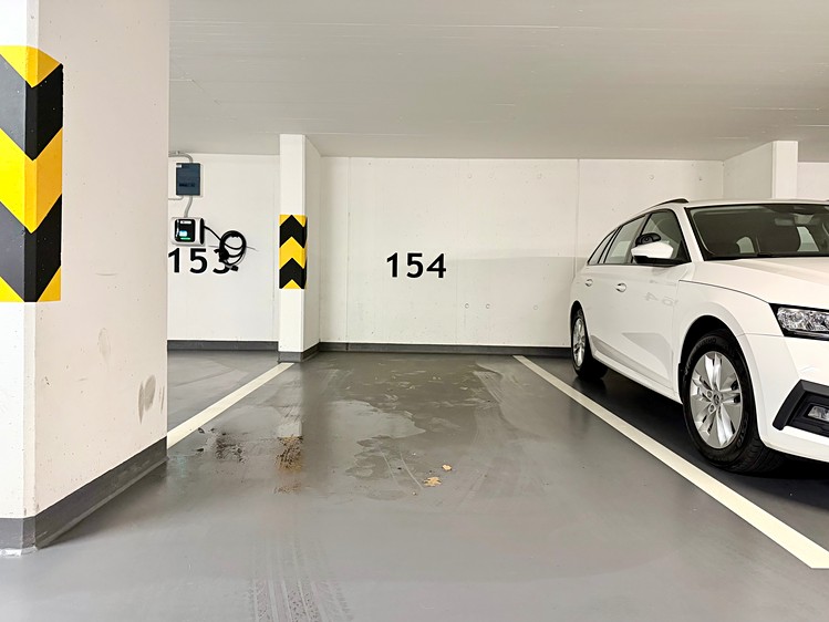Prodej nemovitosti, 13 m² (1 z 7)