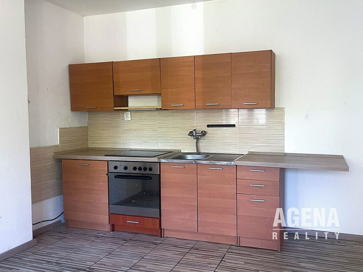 Prodej činžovního domu 360 m² – fotografie 3