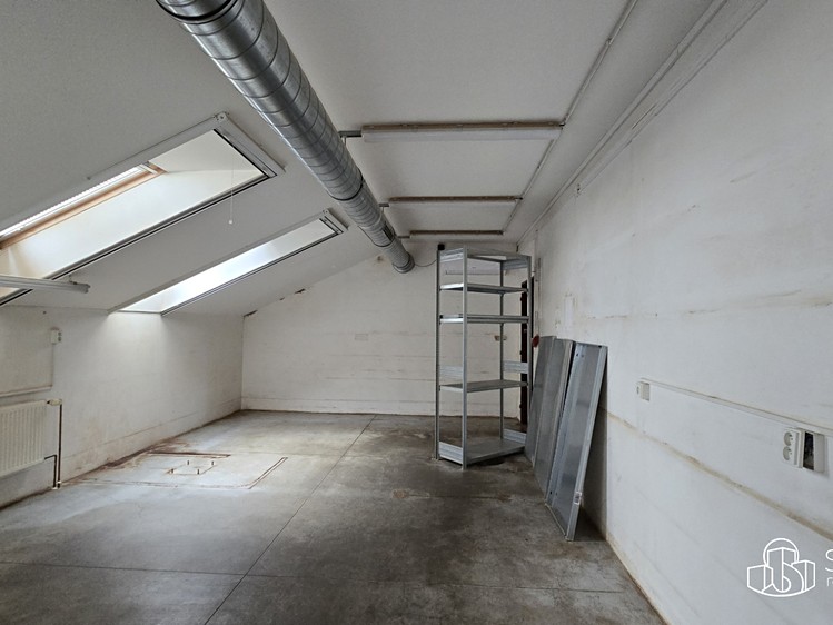 Комерційне приміщення в оренду, 876 м² (15 з 16)