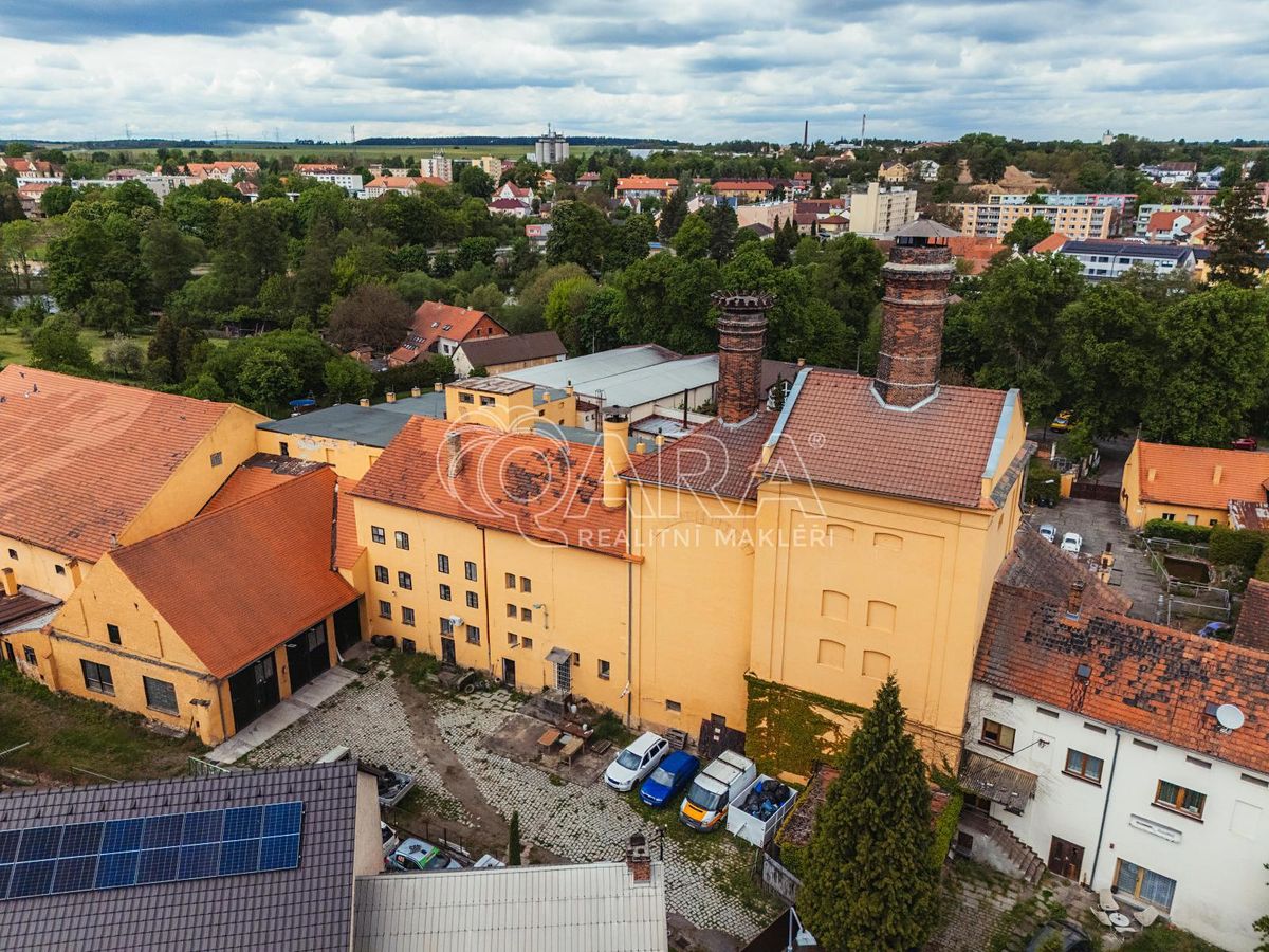Prodej výrobní haly, prostoru 9000 m² – fotografie 2