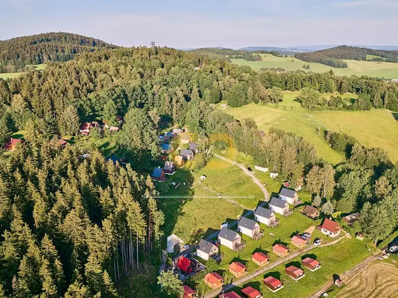 Prodej stavebního pozemku 340 m², Horní Planá – náhled fotky 3