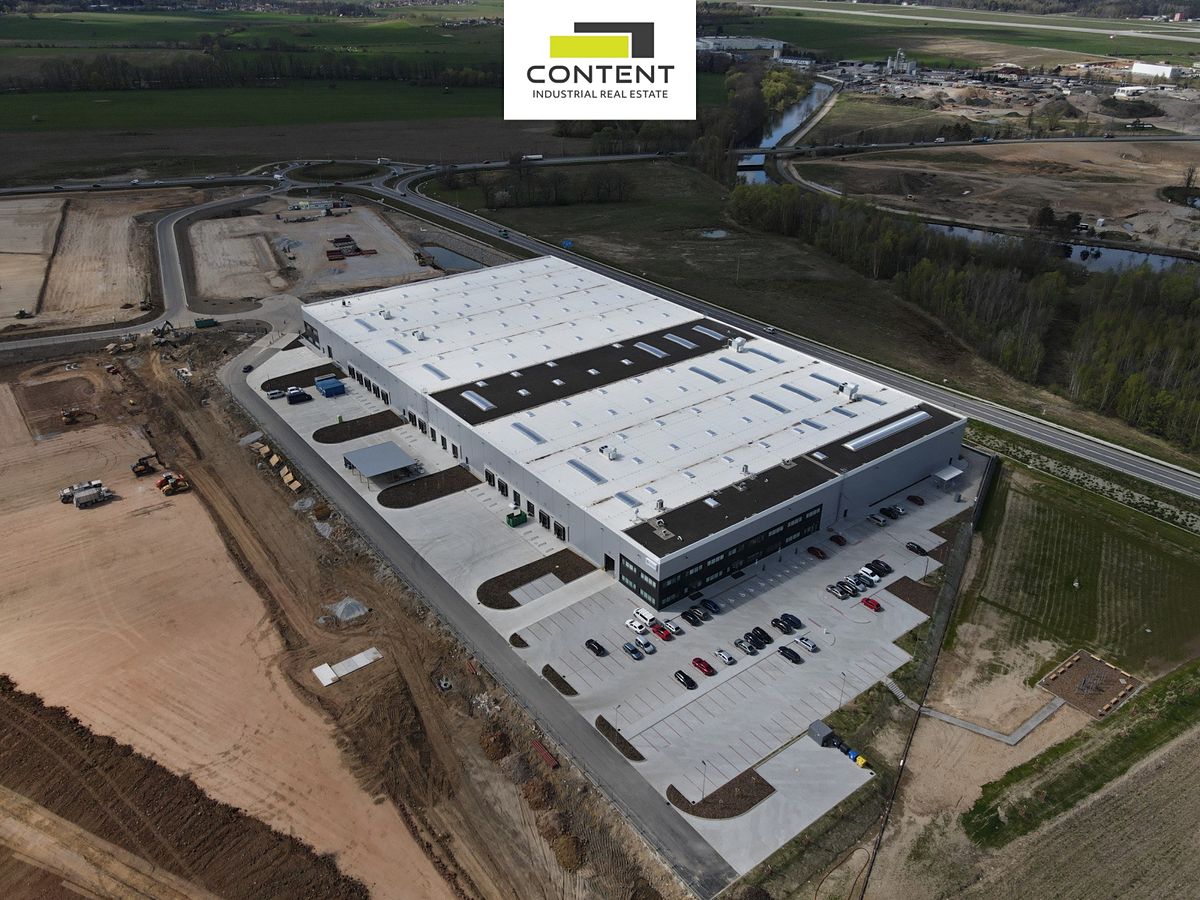 Pronájem skladového prostoru 20000 m² – fotografie 2
