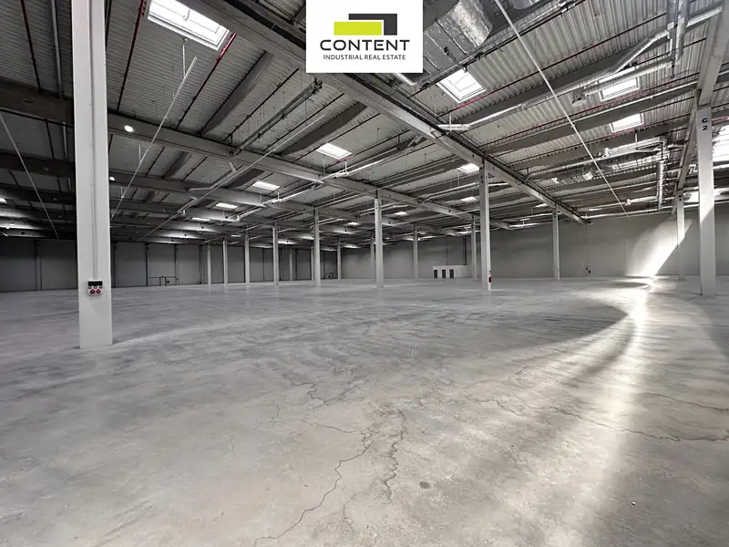 Pronájem skladového prostoru 8890 m², České Budějovice – náhled fotky 1