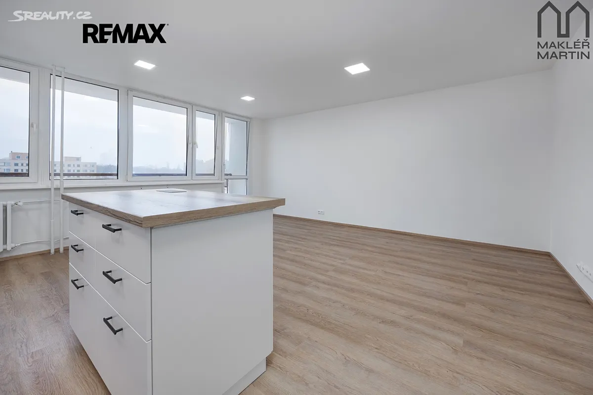 Prodej bytu 3+kk 71 m² – pohled 3