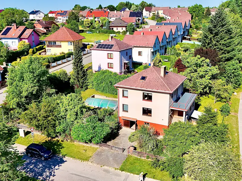 Prodej vícegeneračního domu 191 m², pozemek 1168 m², Pacov – náhled fotky 1