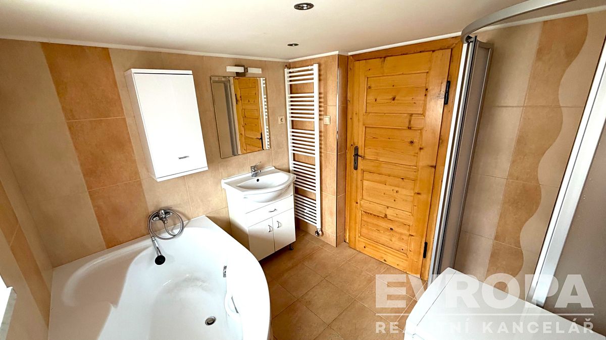 Prodej bytu atypický 35 m² – fotografie 3