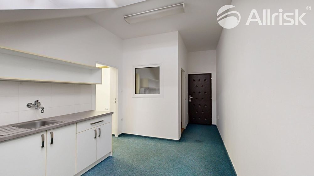 Pronájem kanceláře 52 m²