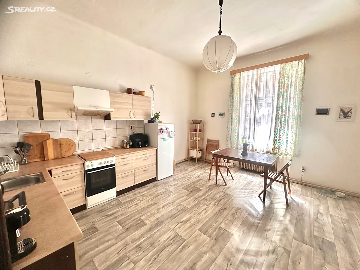 Pronájem bytu 4+1 116 m² – pohled 5