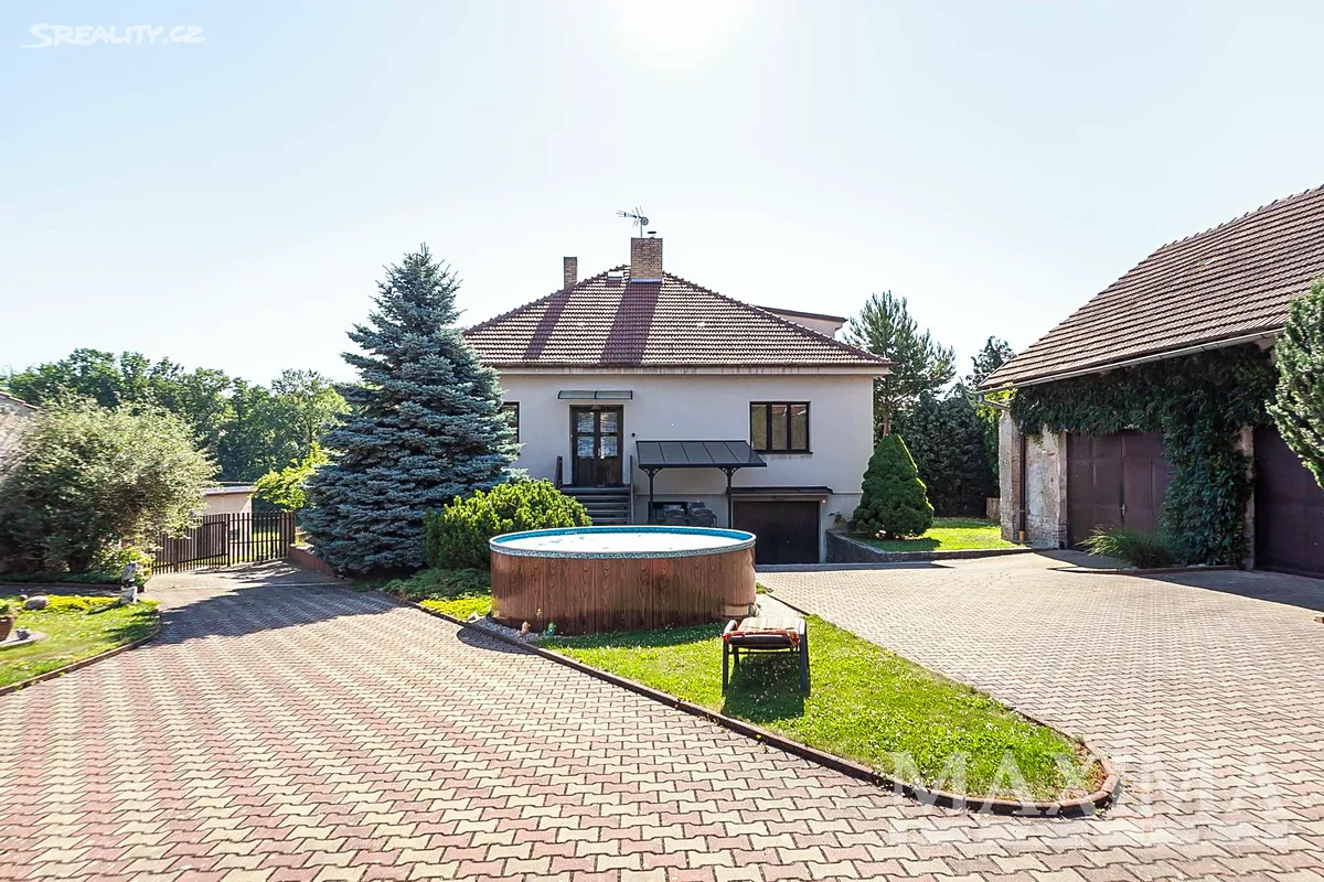 Prodej rodinného domu 340 m², pozemek 4800 m² – další