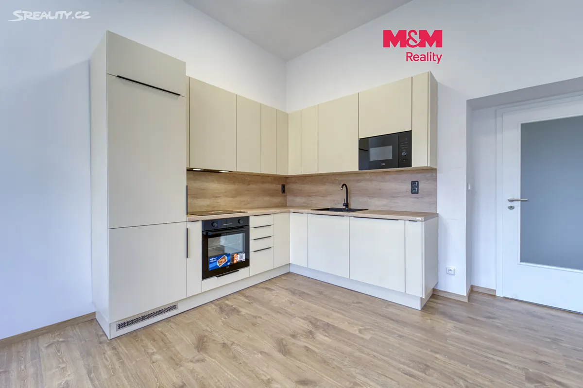 Pronájem bytu 2+kk 60 m², Plzeň